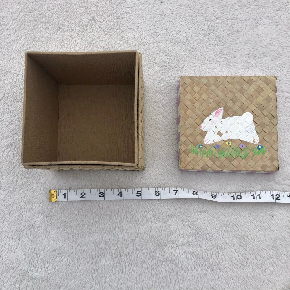 Cottagecore Vintage Easter Box Bunny Rabbit Woven Cute!